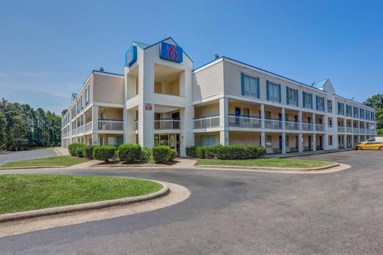 Motel 6-Raleigh, Nc - North المظهر الخارجي الصورة